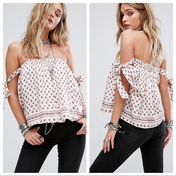 Tularosa Tops - Tularosa Perry Off The Shoulder Scarf Top